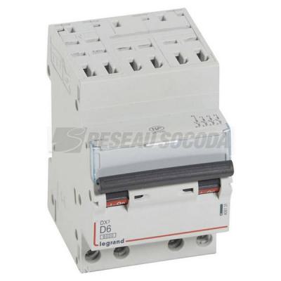 DX3 4P D6 6000A AUTO 