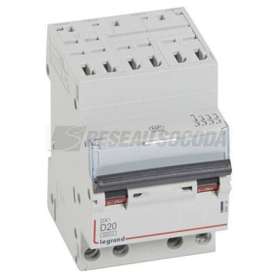  DX3 4P D20 6000A AUTO 