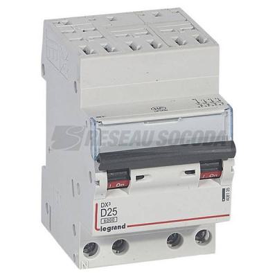  DX3 4P D25 6000A AUTO 