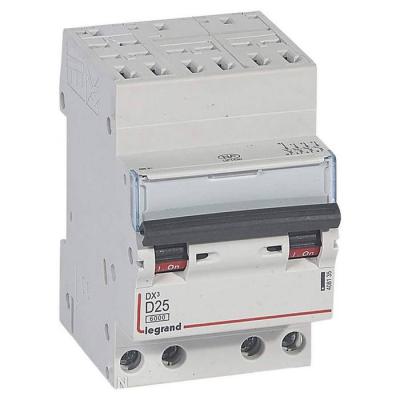  DX3 4P D25 6000A AUTO 