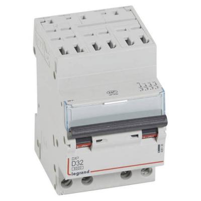  DX3 4P D32 6000A AUTO 