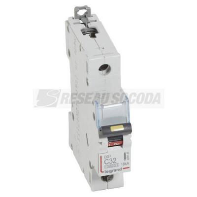  DX3 1P C32 10000A/16KA 