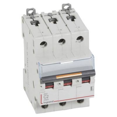  DX3 3P C2 25KA 