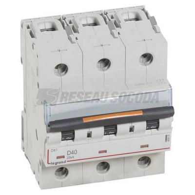  DX3 3P D40 25KA 