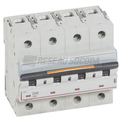  DX3 4P D40 25KA 