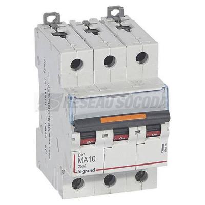  DX3 3P MA10 25KA 