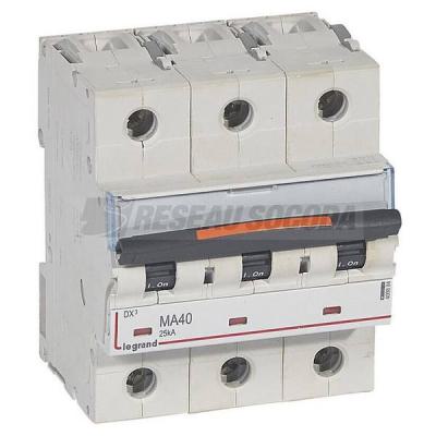  DX3 3P MA40 25KA 