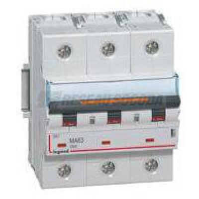  DX3 3P MA63 25KA 