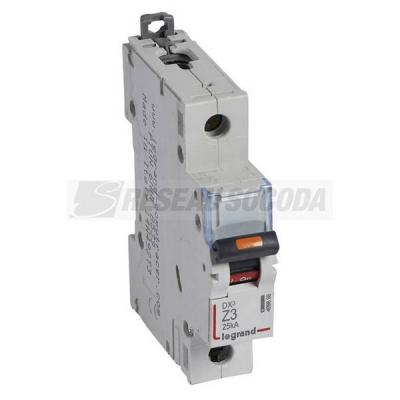  DX3 1P Z3 25KA 