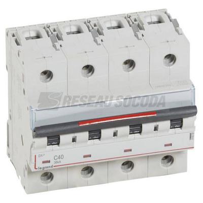  DX3 4P C40 36KA 
