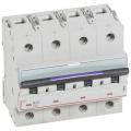  DX3 4P B32 50KA 