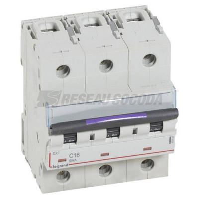  DX3 3P C16 50KA 