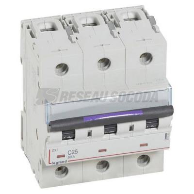  DX3 3P C25 50KA 