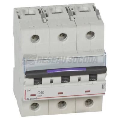  DX3 3P C40 50KA 