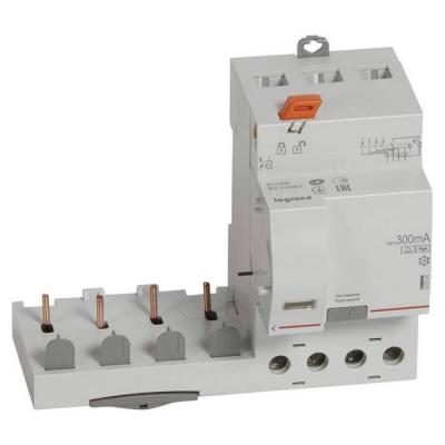  DX3 BDA 4P 40A F 300MA 