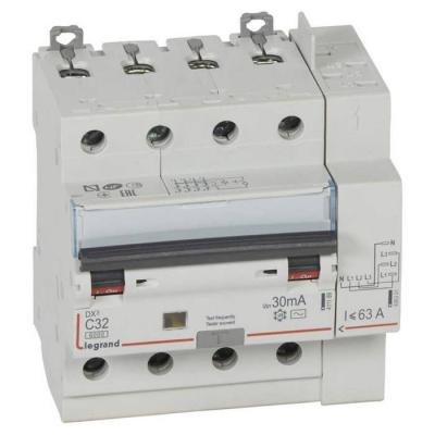  DX3 4P C32 6000A AC 30MA TGA 
