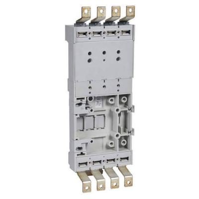  DPX3630BASE PRISE AVANT+DI.4P 