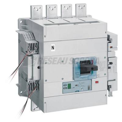  DPX31600BASE DEBR PRISES AV4P 