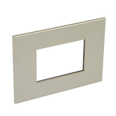  3 MOD PLAQ SQ CHAMPAGNE 