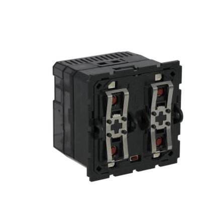  LIGHT ACTUATOR/COMMAND 