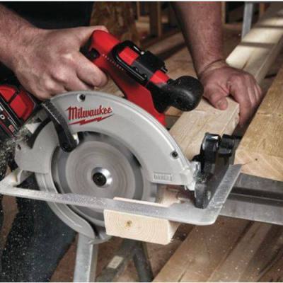  MILWAUKEE 4933464589 scie circ 