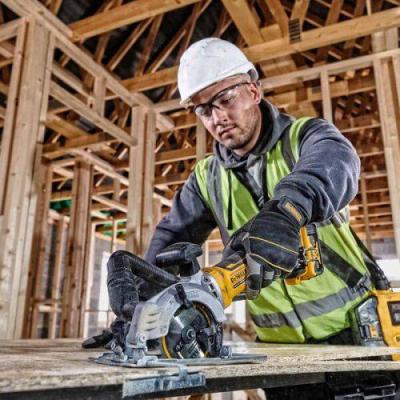  DEWALT DCS571NT-XJ scie circul 