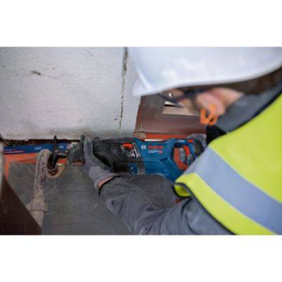  BOSCH 06016C0001 scie sabre 18 