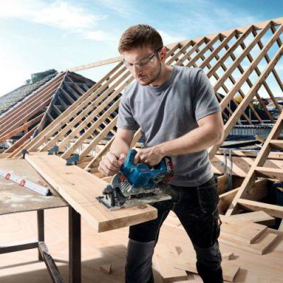  BOSCH 06016C1201 scie circulai 