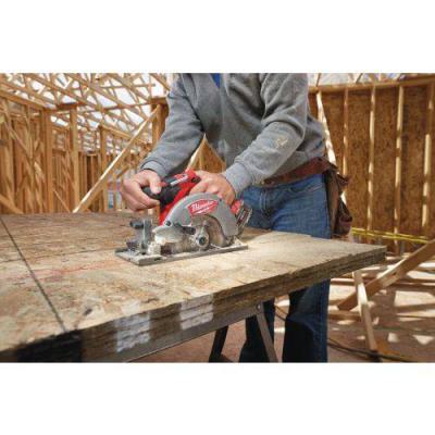  MILWAUKEE 4933451376 scie circ 