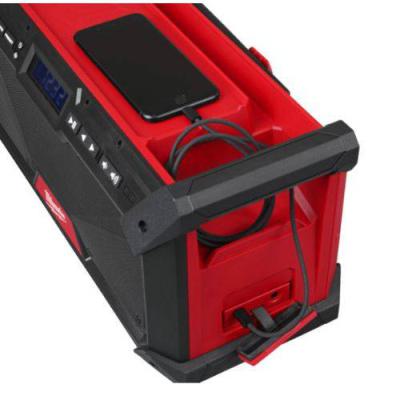  MILWAUKEE 4933492344 radio de 