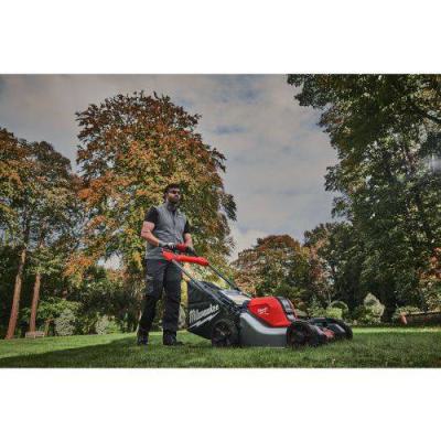  MILWAUKEE 4933492010 tondeuse 