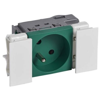  LOGIX PRISE 2P+T BOR AUTO VERT 