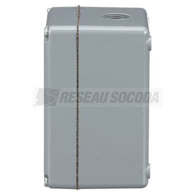  BOITE METALLIQUE VIDE 