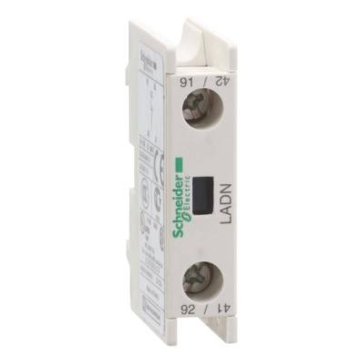  Contacts frontaux � vis 1O 