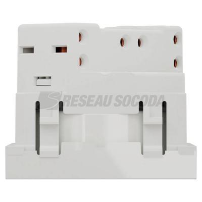  Prise 2P+T FR 45� rapide Blanc 