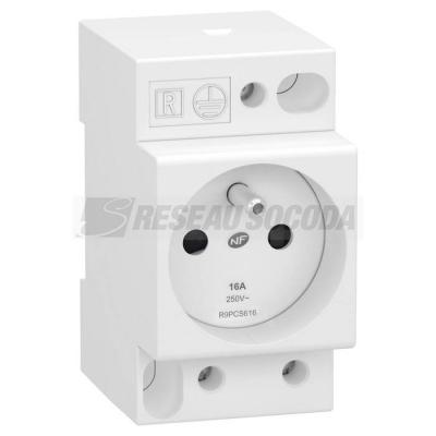  Prise 2P+T 250V 16A 