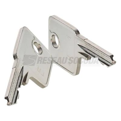  Lot de 2 cl�s num�ro sp�cial 