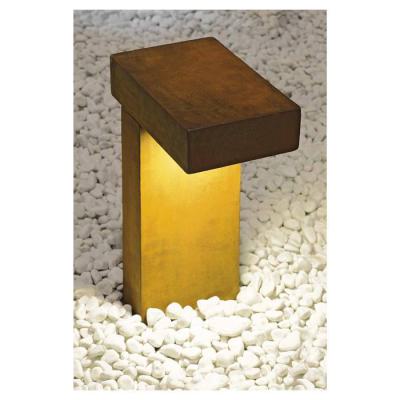  RUSTY PATHLIGHT fonte rouill�e 