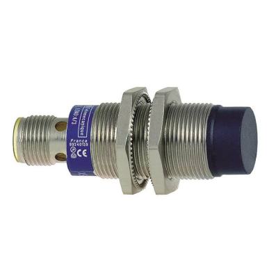  DETECTEUR 10A38VDC-8MM 