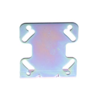  EQUERRE METAL POUR XUK 