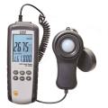  Luxm�tre avec fonction LED. 40 