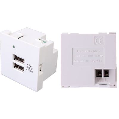  PLASTRON 45x45 CHARGEUR USB 