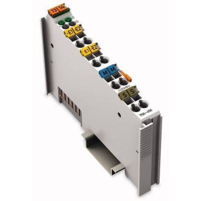  2 entr�es +/- 10 V diff. 