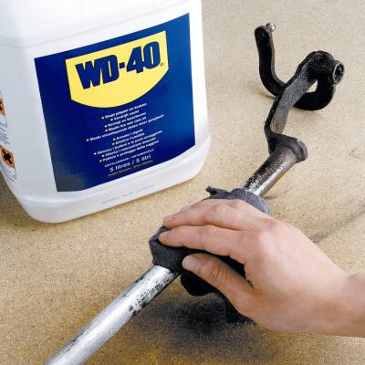  WD-40 F�t de 200 Litres 